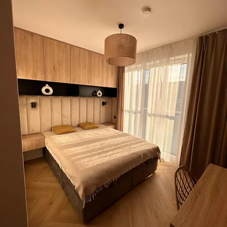 Parking Podziemny * グリヴィツェ